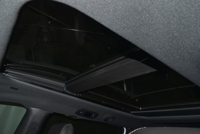 New 2026 Chrysler Pacifica Select image 12