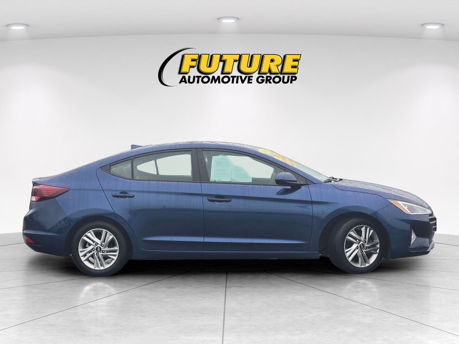 Used 2020 Hyundai Elantra SEL FWD image 3