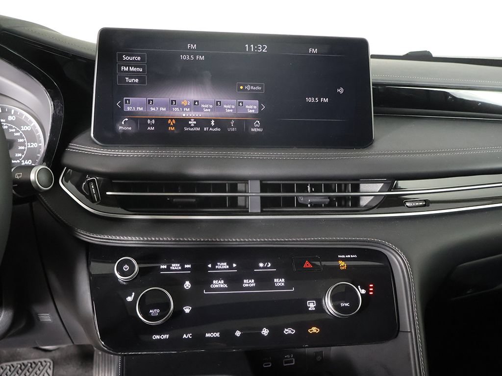 Used 2025 INFINITI QX60 Pure AWD/4WD image 42