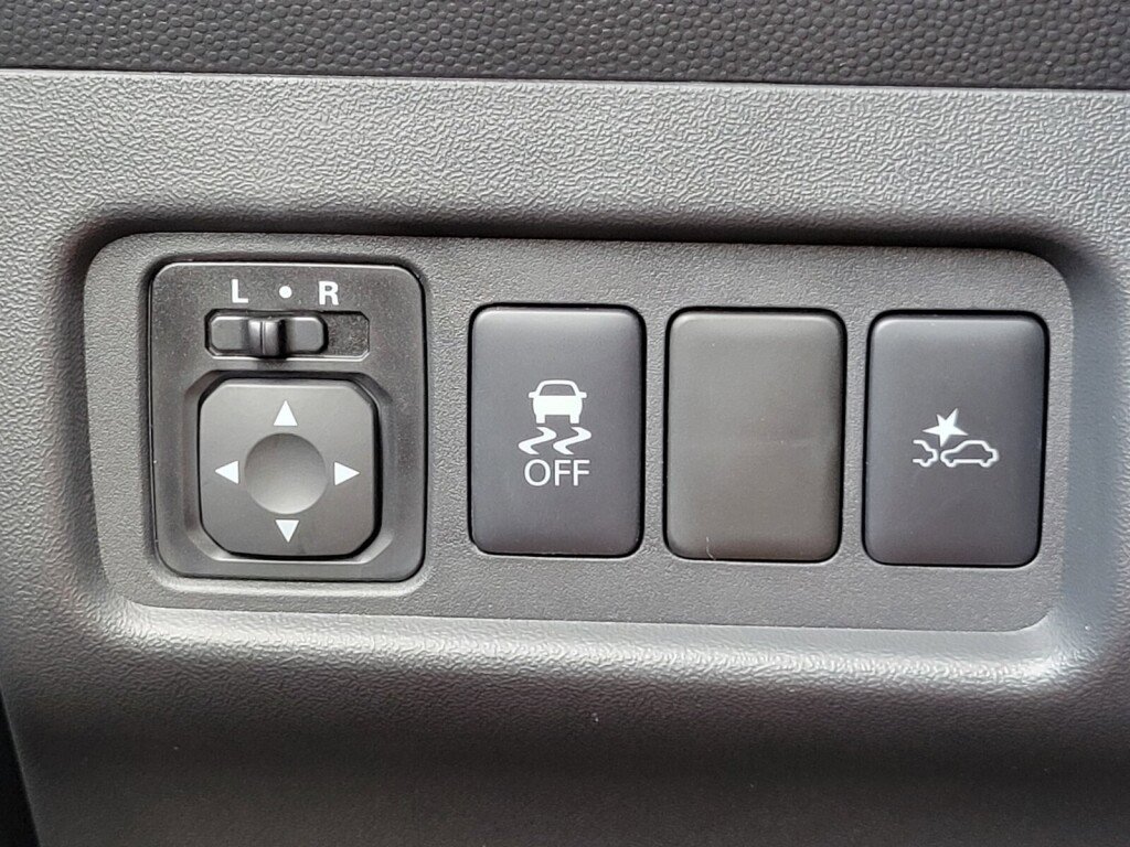 New 2024 Mitsubishi Mirage LE image 24