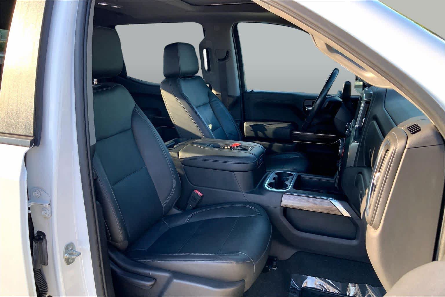 Used 2020 Chevrolet Silverado 1500 RST w/ All-Star Edition AWD/4WD image 9