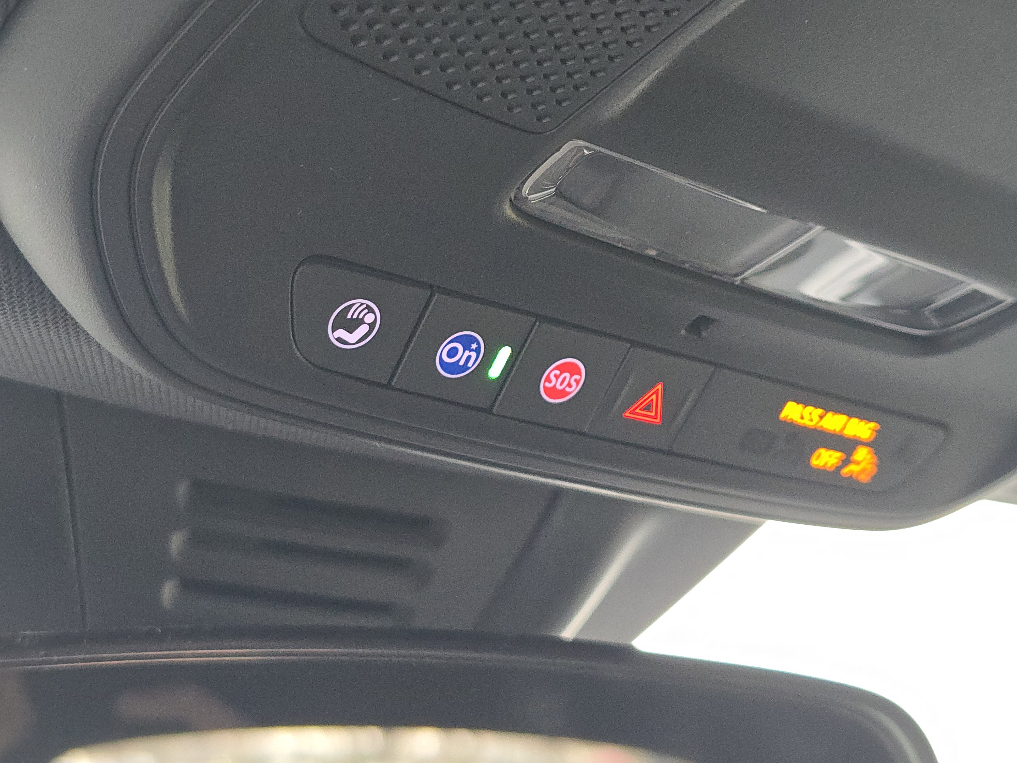 New 2026 Chevrolet Equinox EV LT image 29