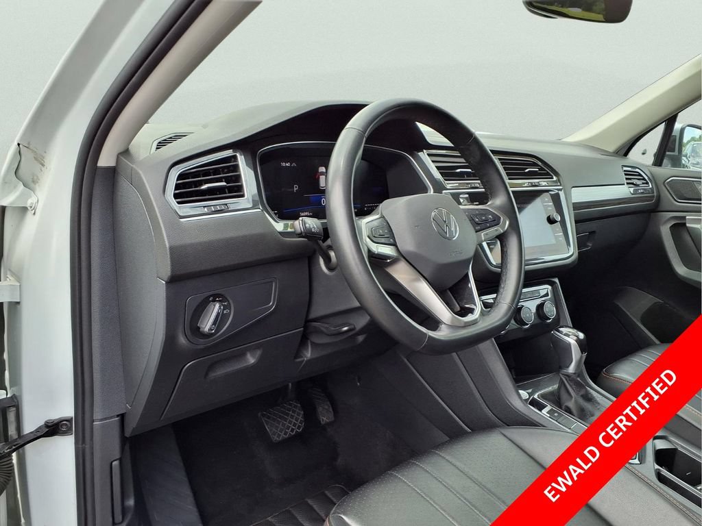 Used 2024 Volkswagen Tiguan Wolfsburg Edition AWD/4WD image 8