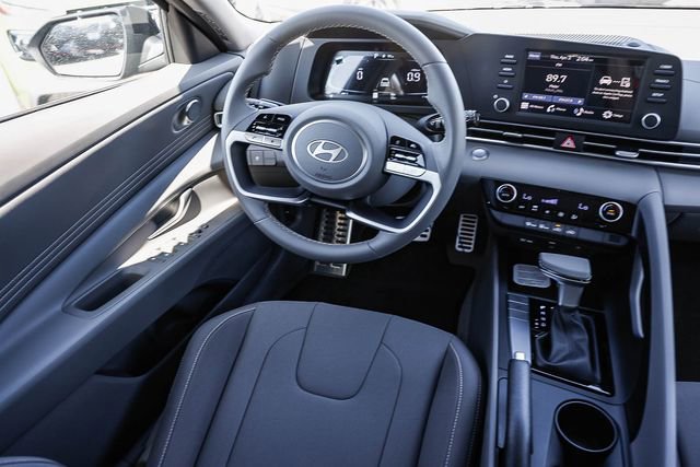 New 2026 Hyundai Elantra Sport FWD image 17