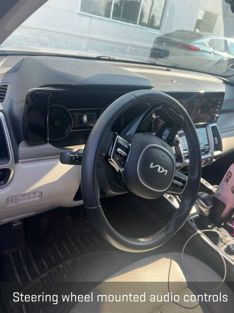 Used 2022 Kia Sorento S AWD/4WD image 14