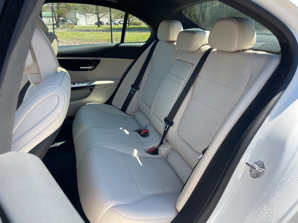 Used 2022 Mercedes-Benz C 300 4MATIC Sedan image 20