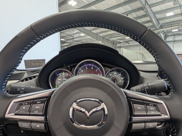 New 2026 MAZDA MX-5 Miata Club w/ Appearance Package RWD image 31