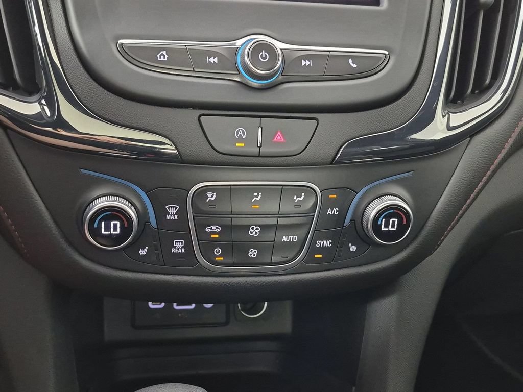 Certified 2024 Chevrolet Equinox RS AWD/4WD image 26