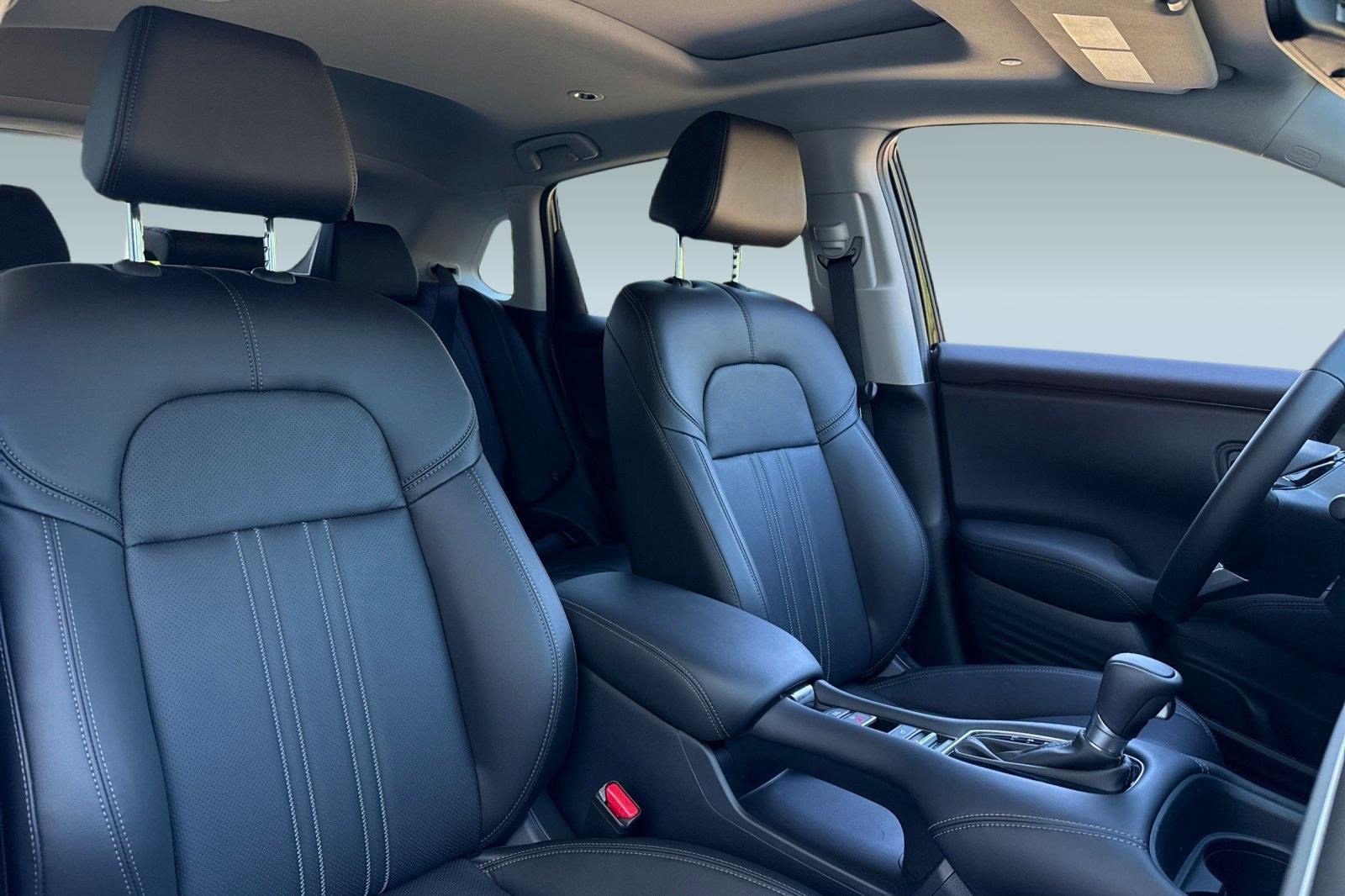 Certified 2026 Honda HR-V EX-L image 30