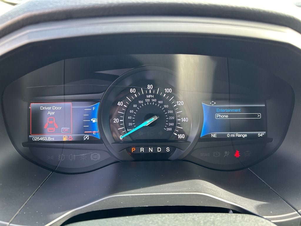 Used 2022 Ford Edge ST-Line w/ Class II Trailer Tow Package AWD/4WD image 16