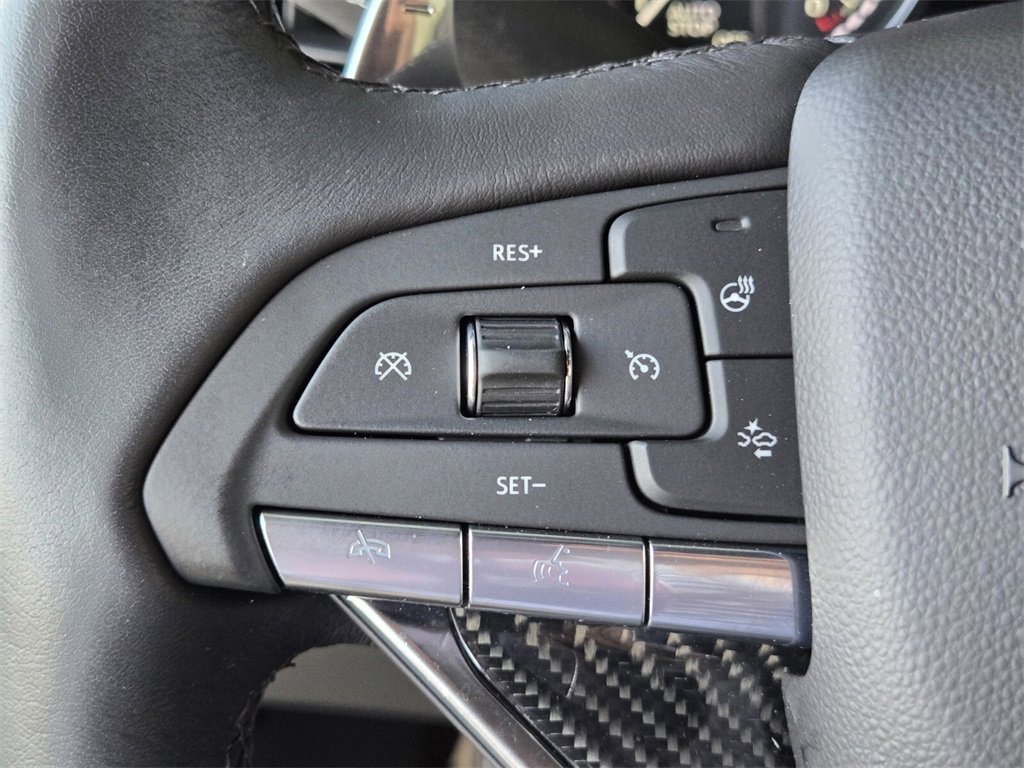 Used 2024 Cadillac XT6 Sport w/ Technology Package image 34