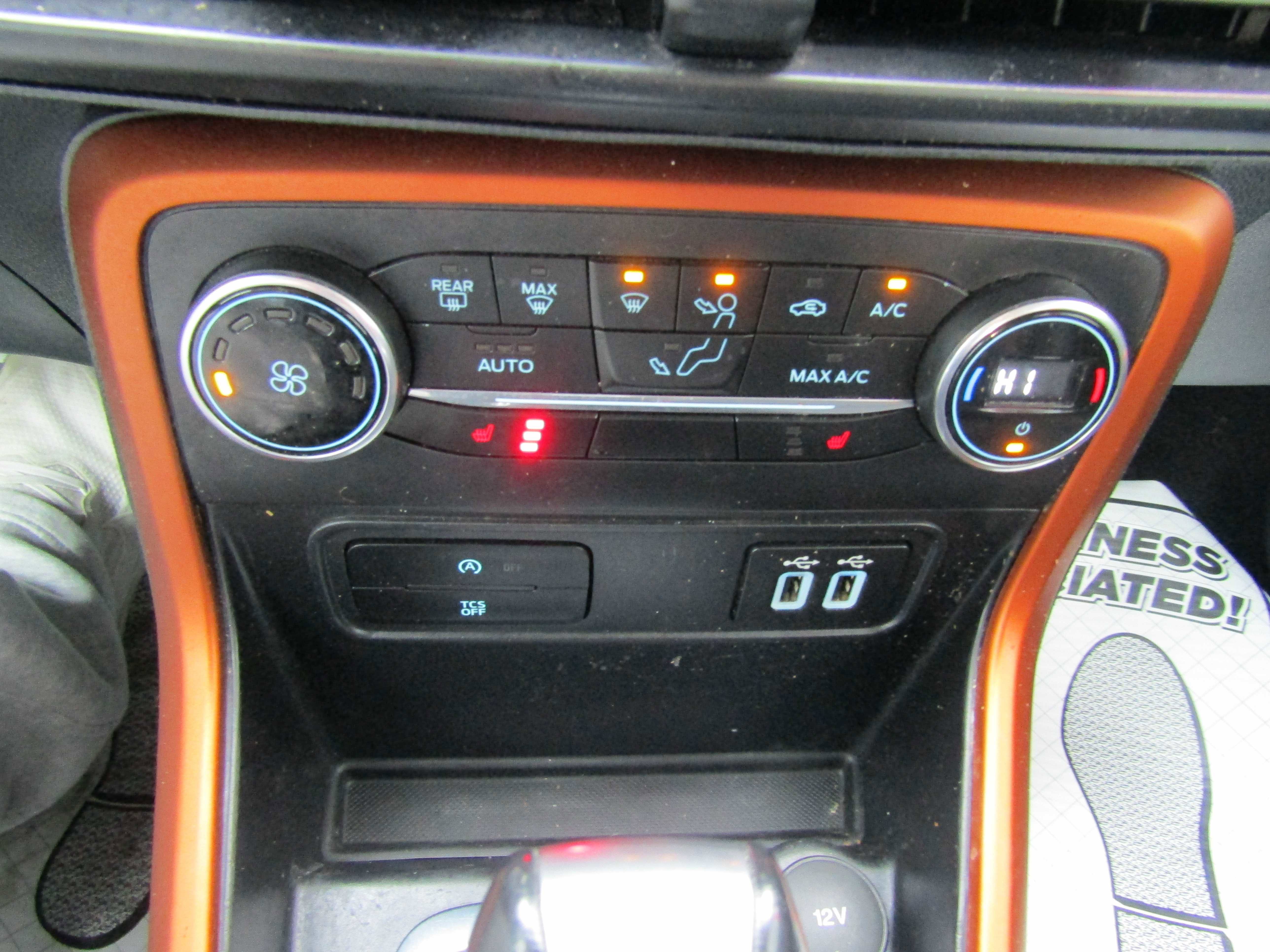 Used 2018 Ford EcoSport SES image 23