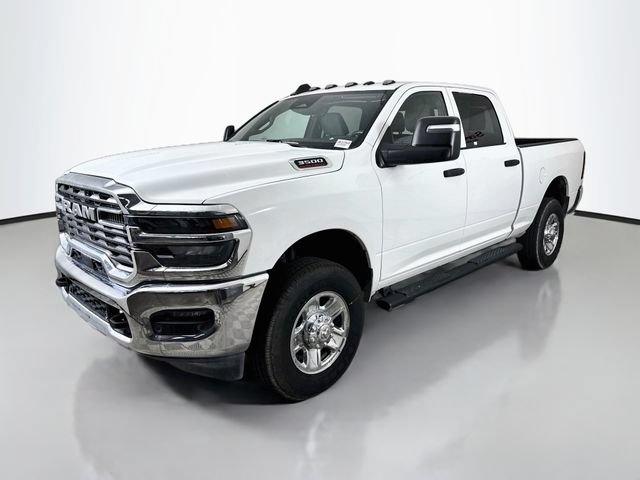 Used 2025 RAM 3500 Tradesman AWD/4WD image 3