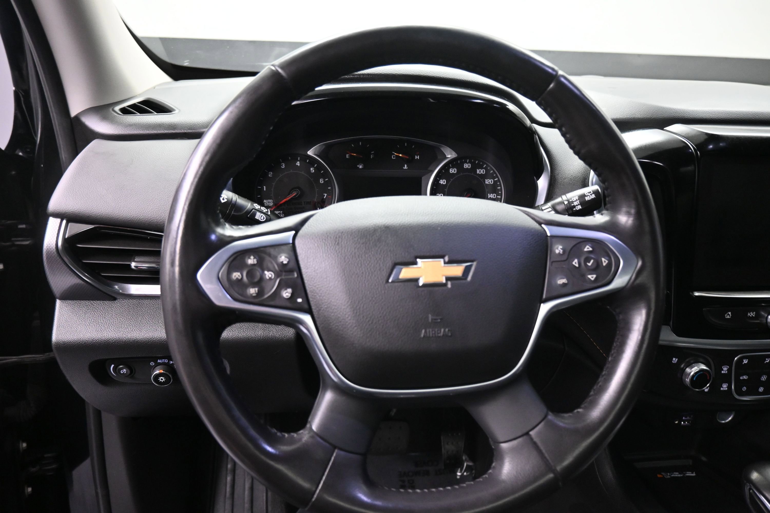 Used 2021 Chevrolet Traverse Premier AWD/4WD image 12