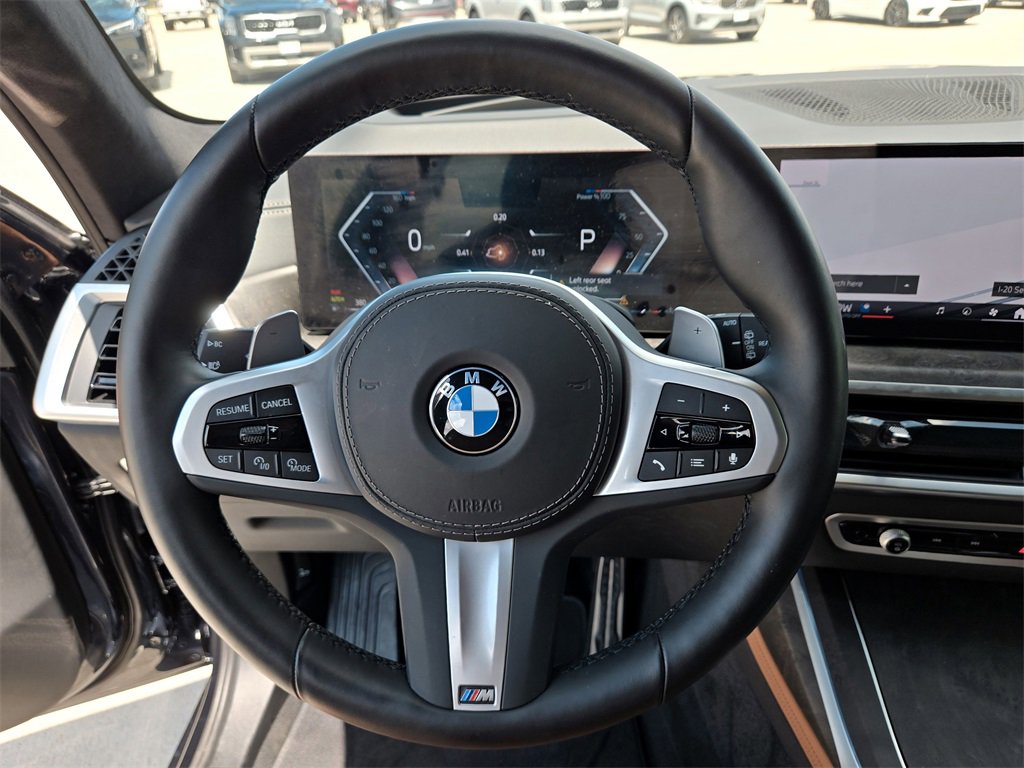 Used 2025 BMW X7 xDrive40i w/ M Sport Package image 14