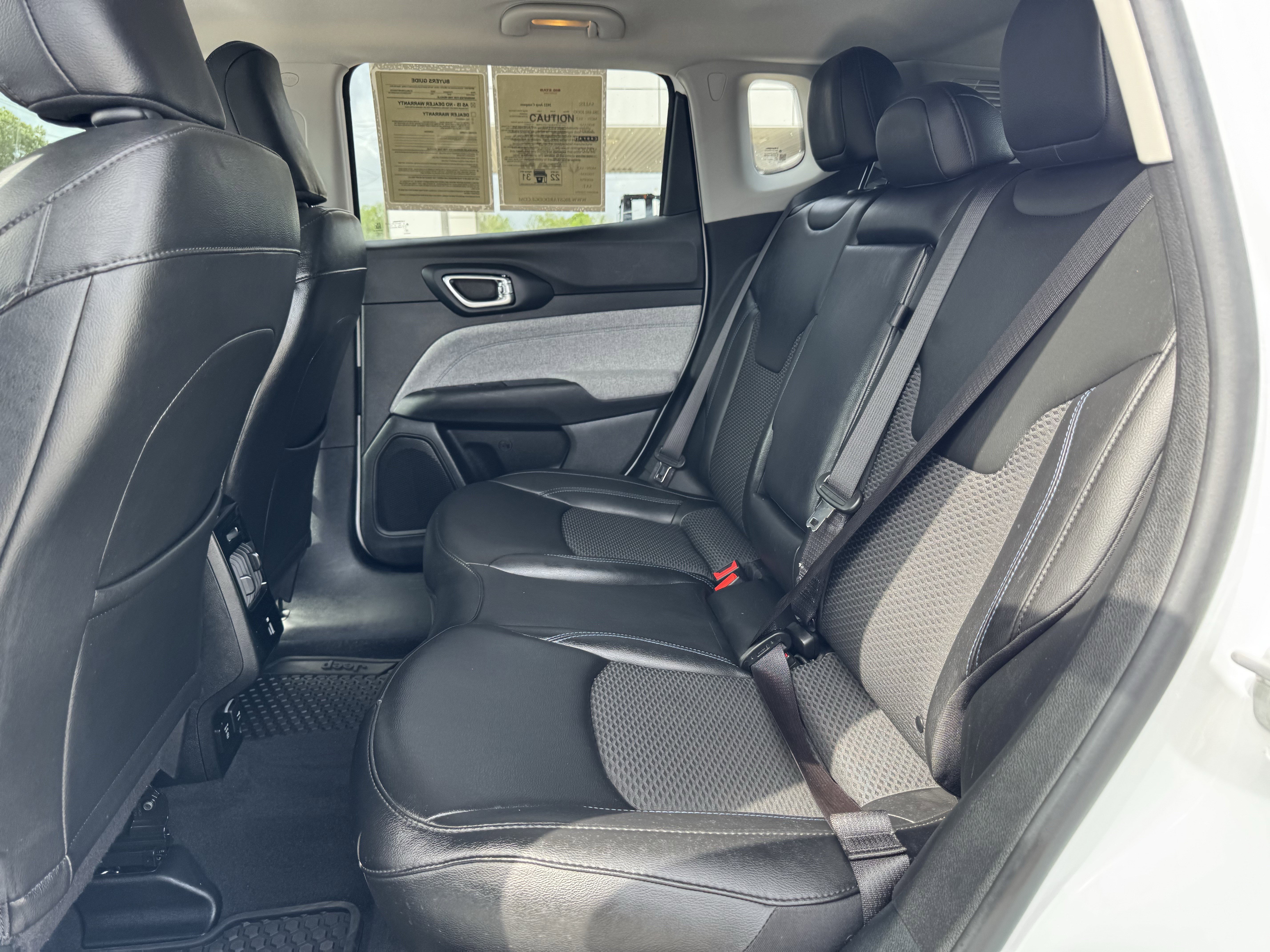 Used 2022 Jeep Compass Latitude w/ Convenience Group image 30