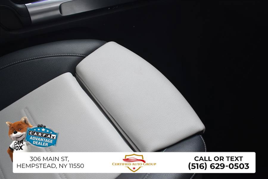 Used 2022 Mercedes-Benz GLB 35 AMG 4MATIC image 23