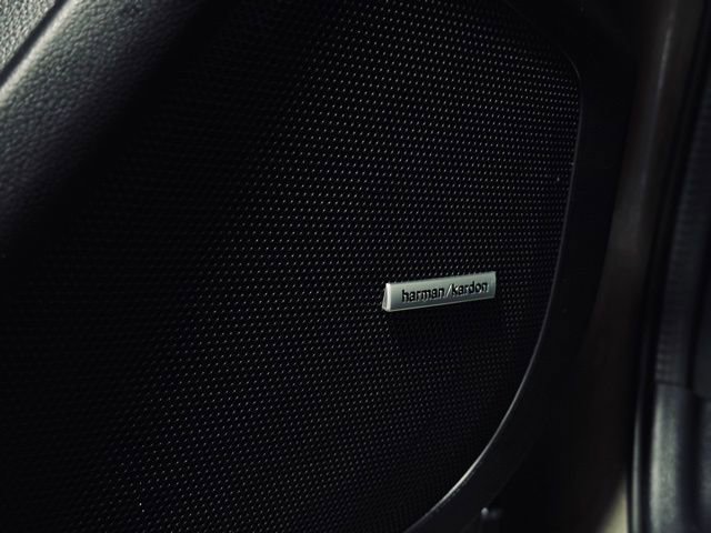 Used 2025 Subaru Ascent Limited w/ Popular Package #1 image 17