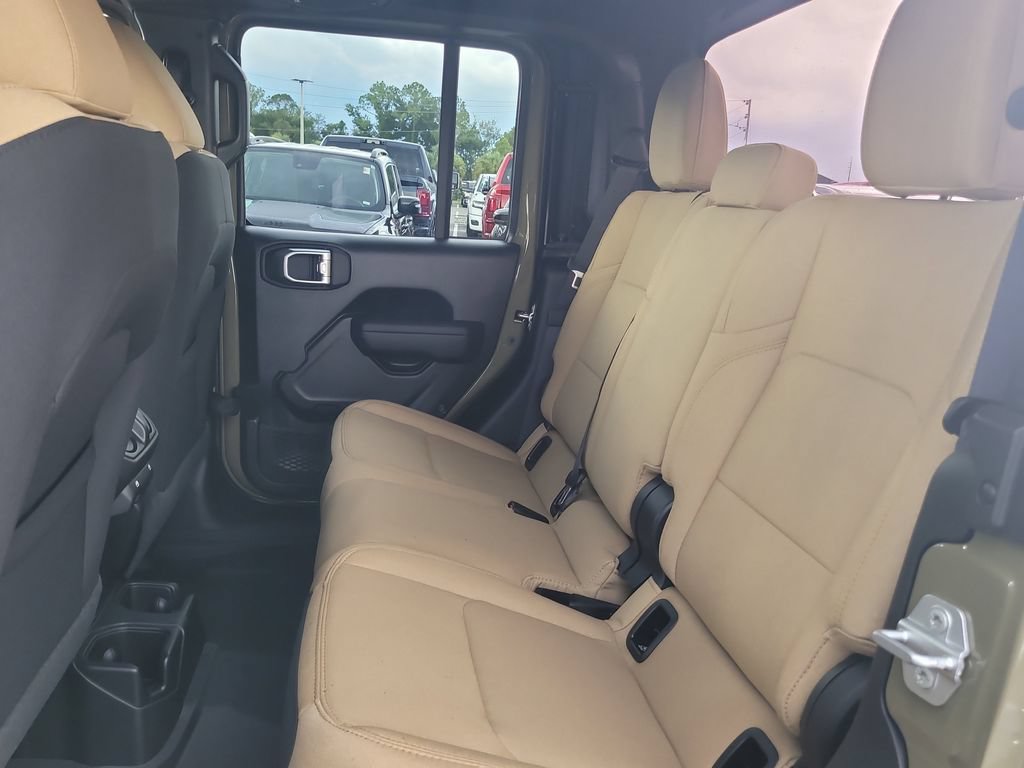 New 2026 Jeep Gladiator Willys AWD/4WD image 13