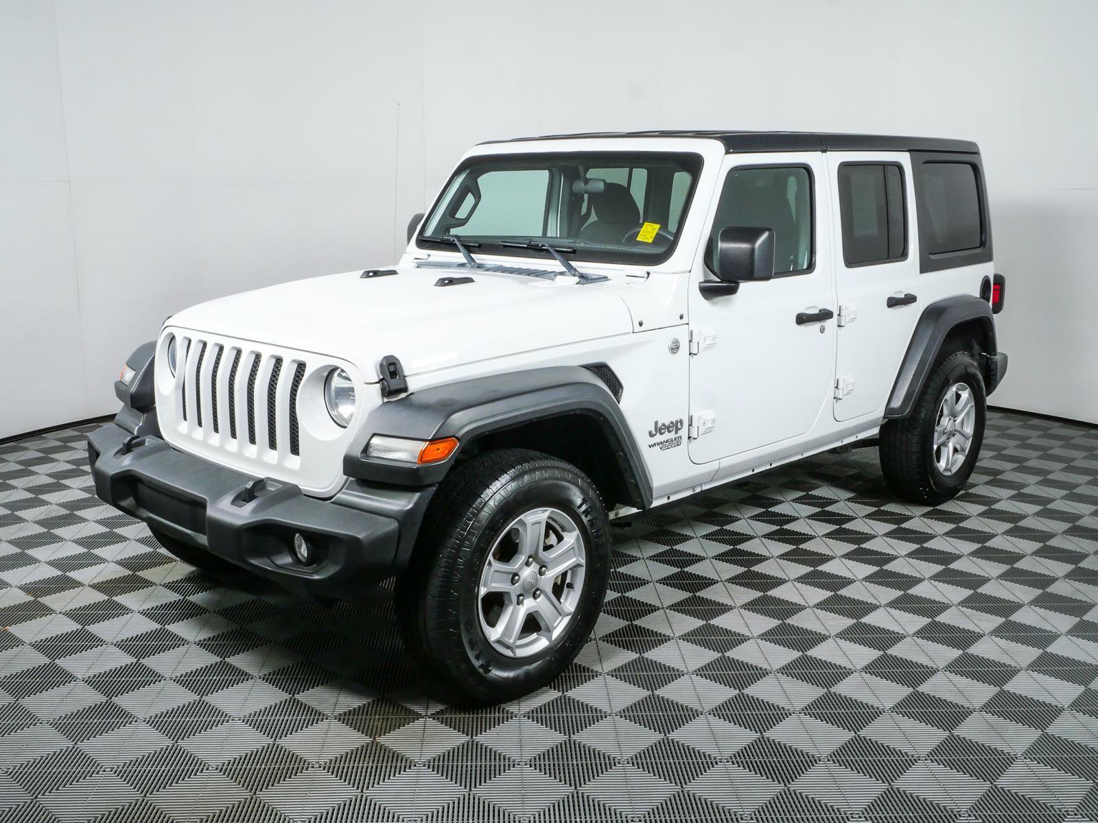 Used 2021 Jeep Wrangler Unlimited Sport AWD/4WD image 25