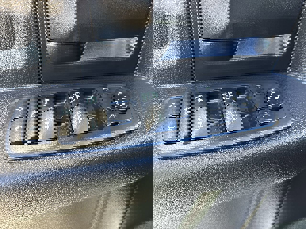 Used 2017 RAM 3500 Tradesman w/ Cold Weather Group image 17