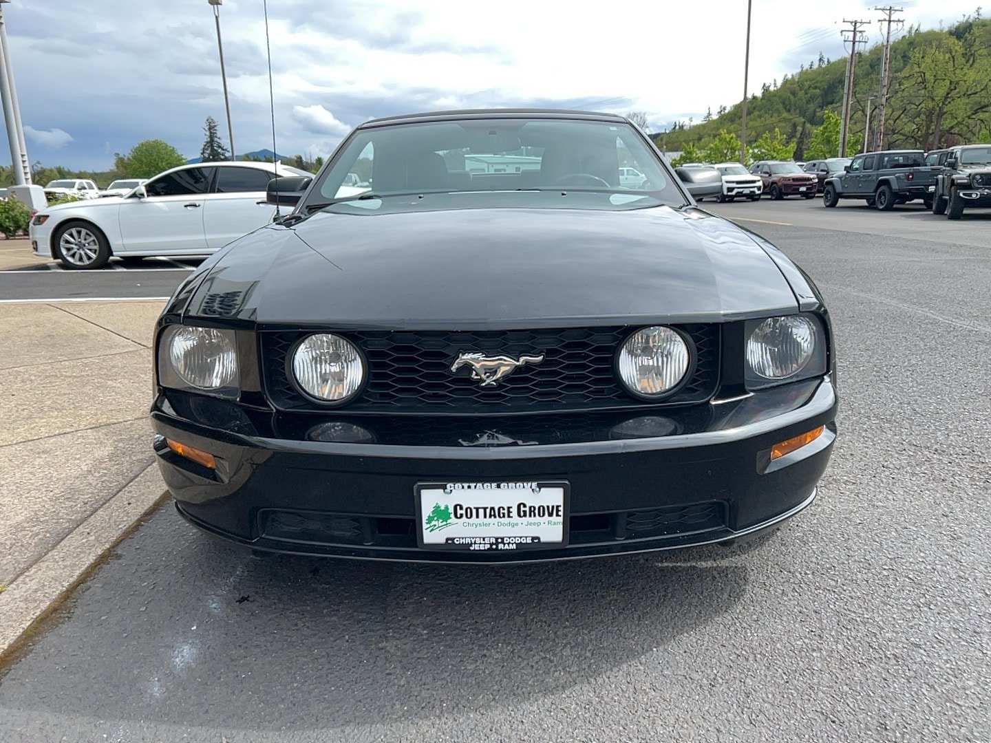 Used 2006 Ford Mustang GT Premium RWD image 5