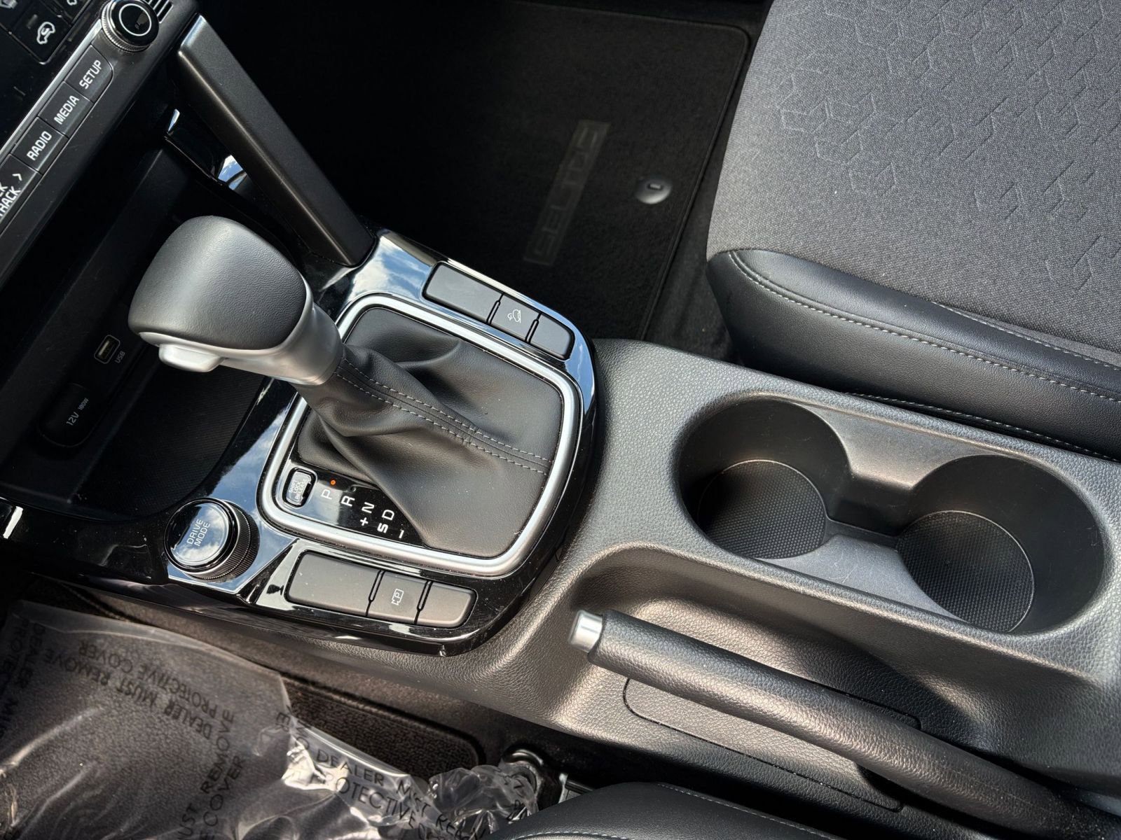 Used 2025 Kia Seltos S FWD image 44