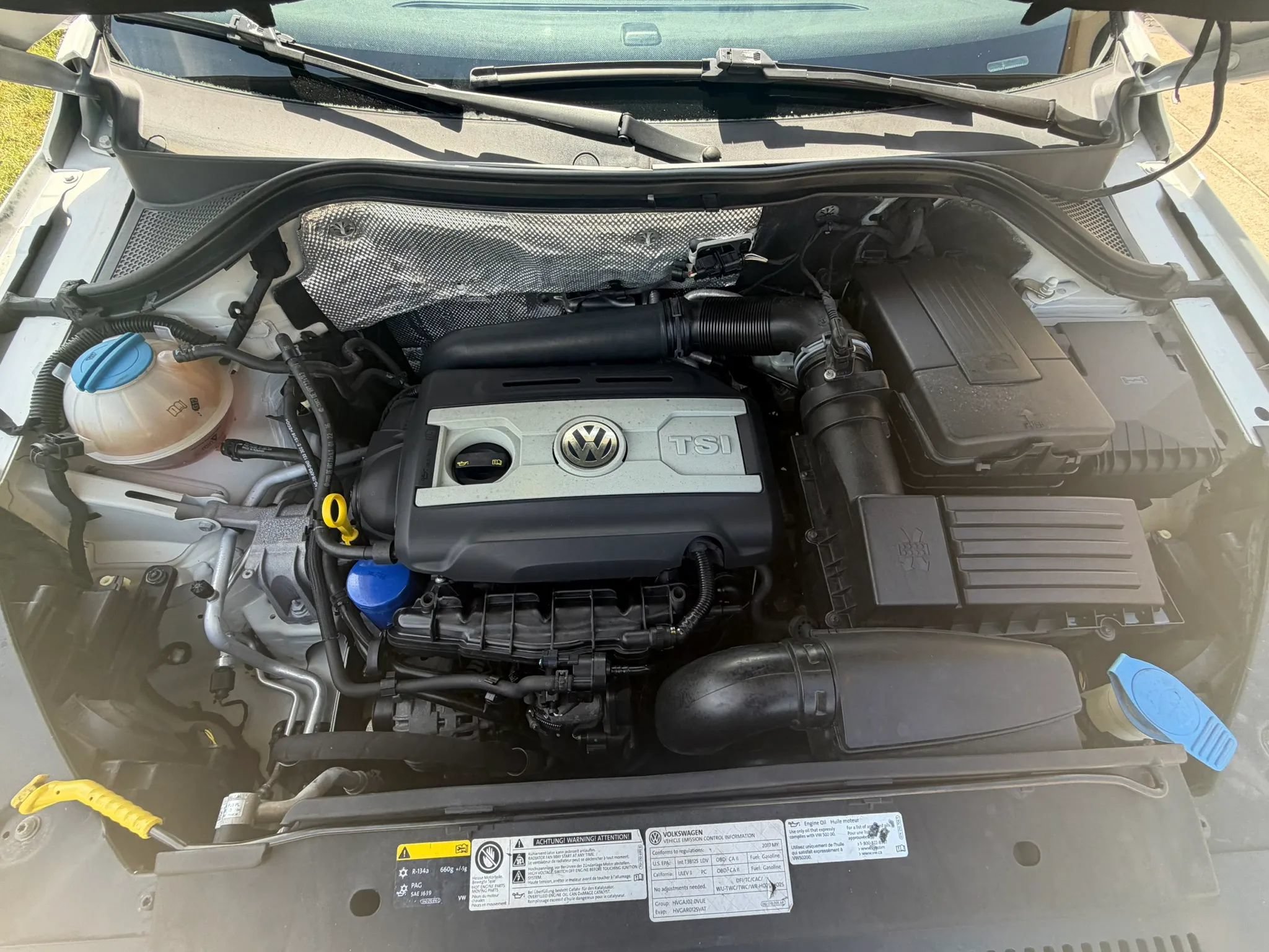 Used 2017 Volkswagen Tiguan Wolfsburg Edition FWD image 39