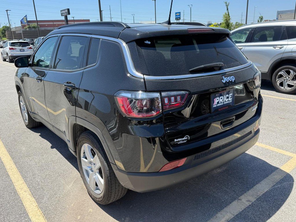 Used 2022 Jeep Compass Latitude w/ Convenience Group FWD image 6