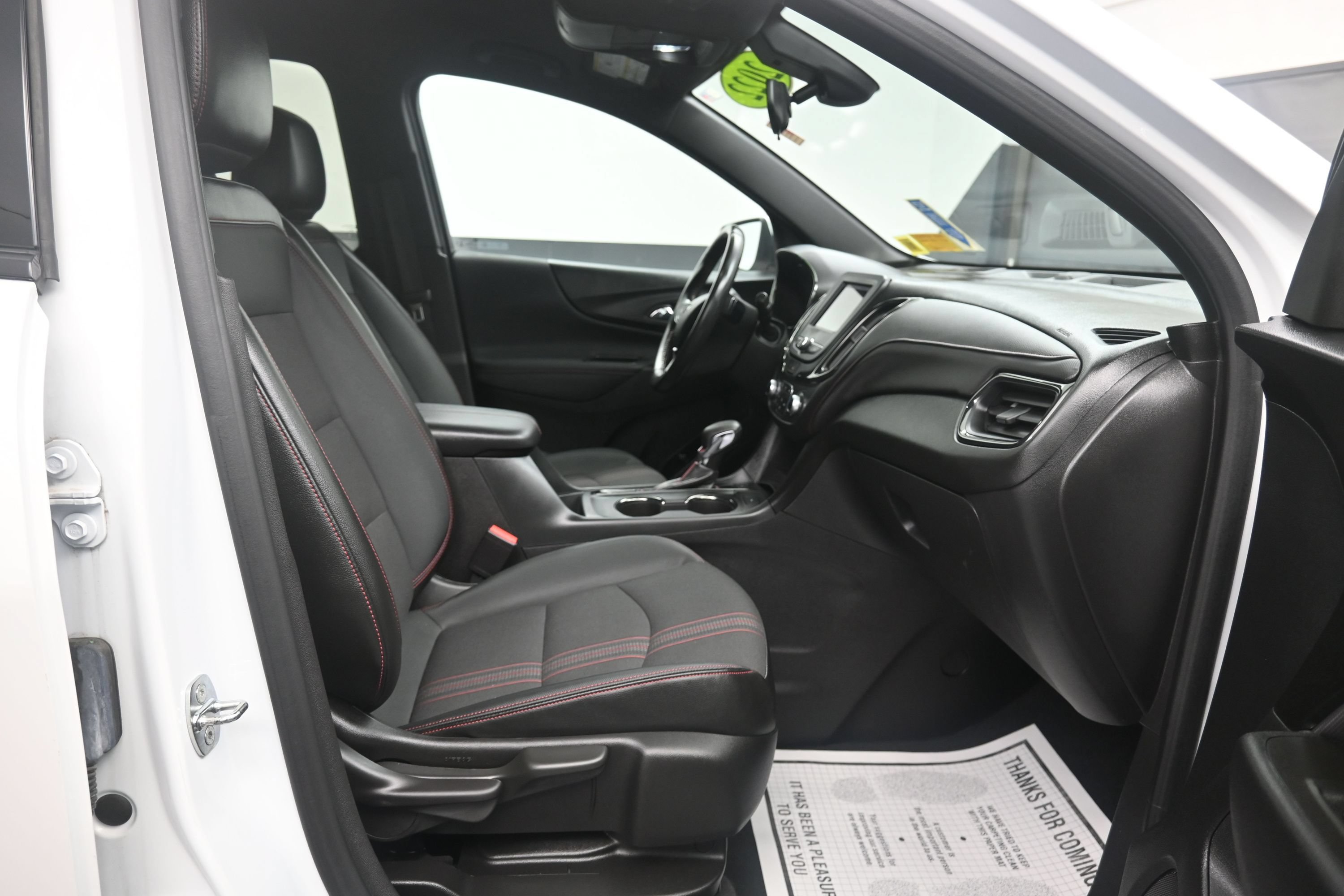 Used 2022 Chevrolet Equinox RS AWD/4WD image 14