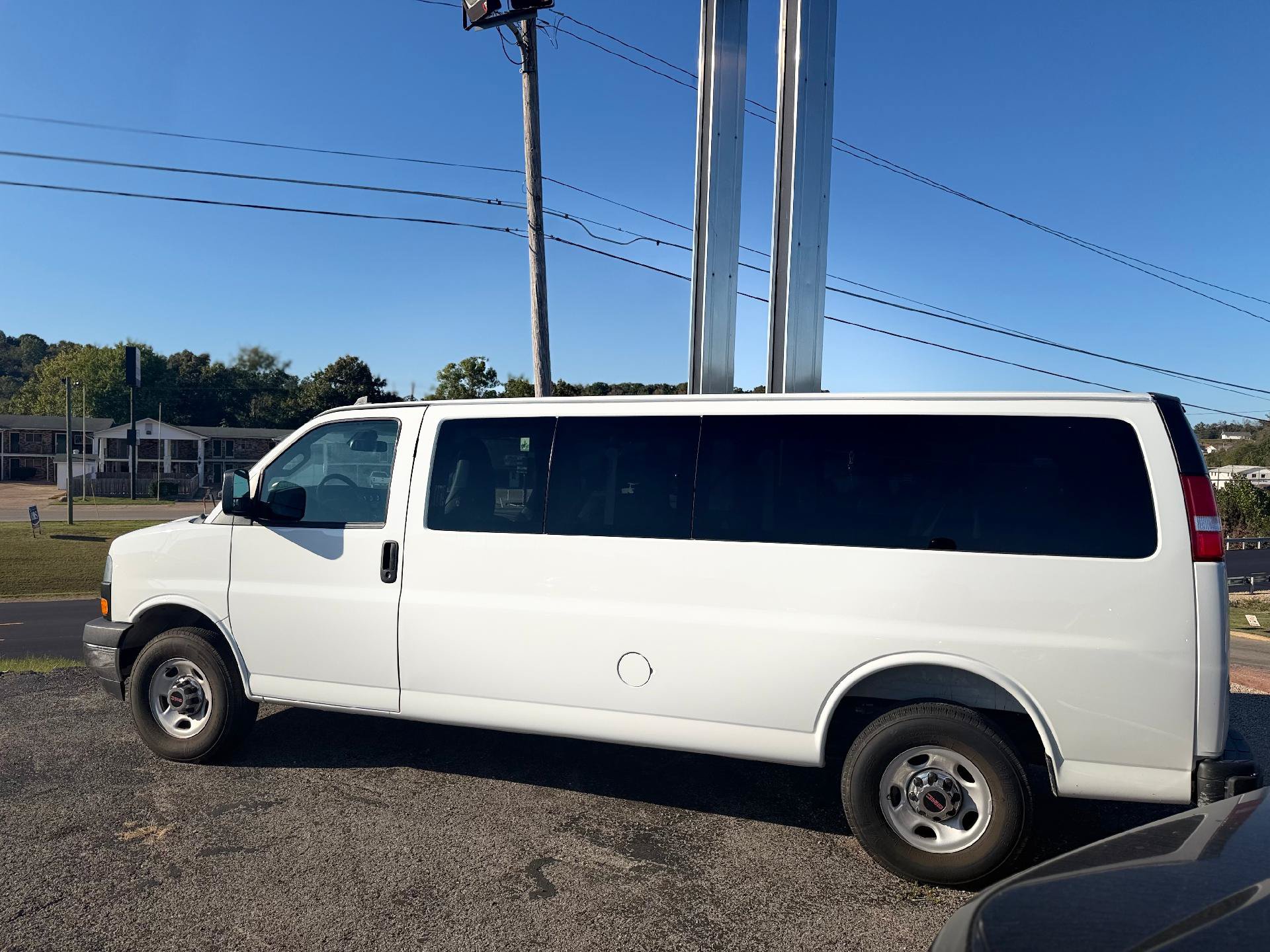 Used 2025 GMC Savana 3500 LT w/ LT Preferred Equipment Group RWD image 6
