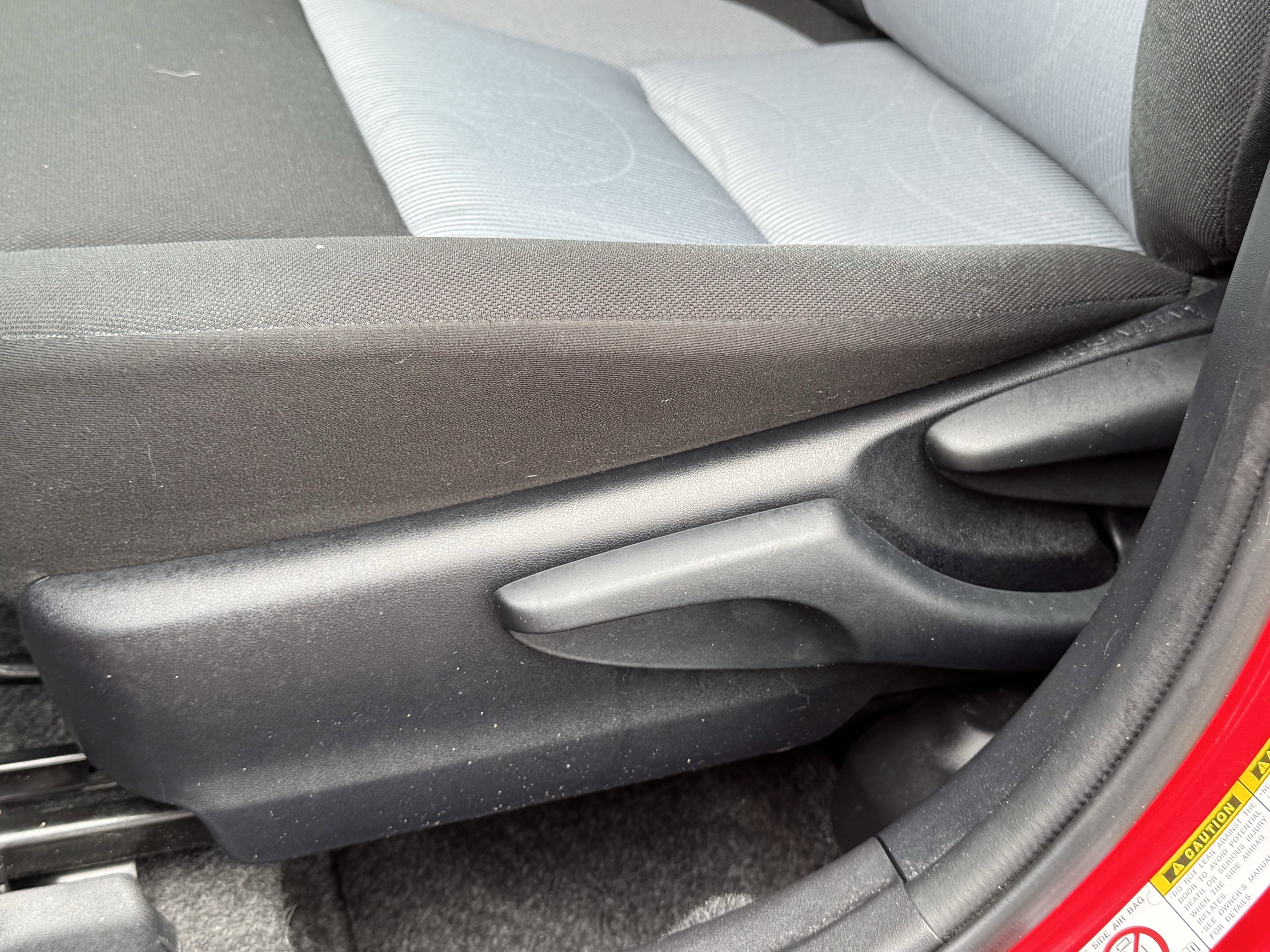 Used 2019 Toyota Prius C image 27