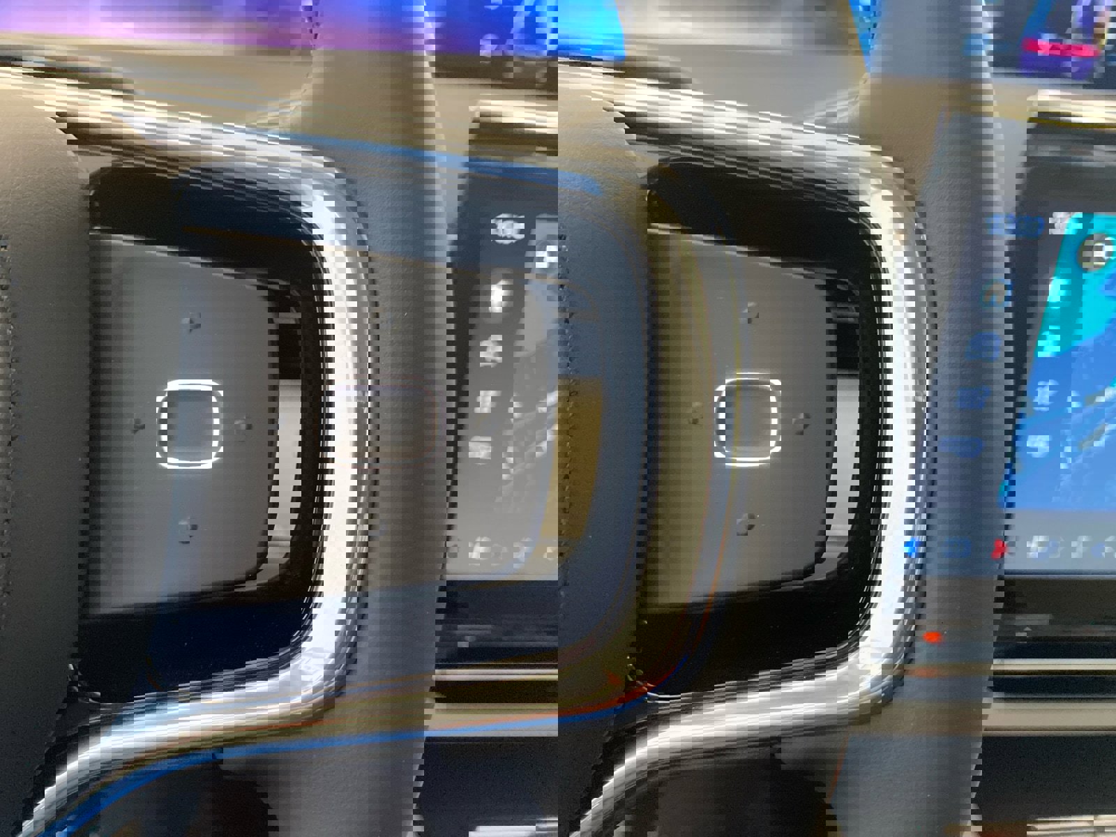 New 2026 Lincoln Nautilus Reserve AWD/4WD image 19