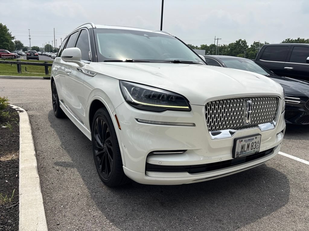 Used 2022 Lincoln Aviator Reserve w/ Equipment Group 201A RWD image 6