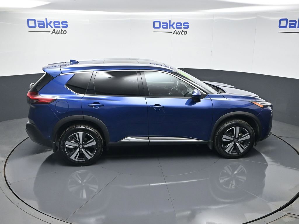 Used 2021 Nissan Rogue Platinum image 54