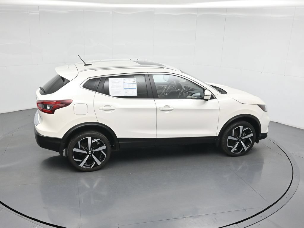 Used 2020 Nissan Rogue Sport SL w/ Premium Package FWD image 42