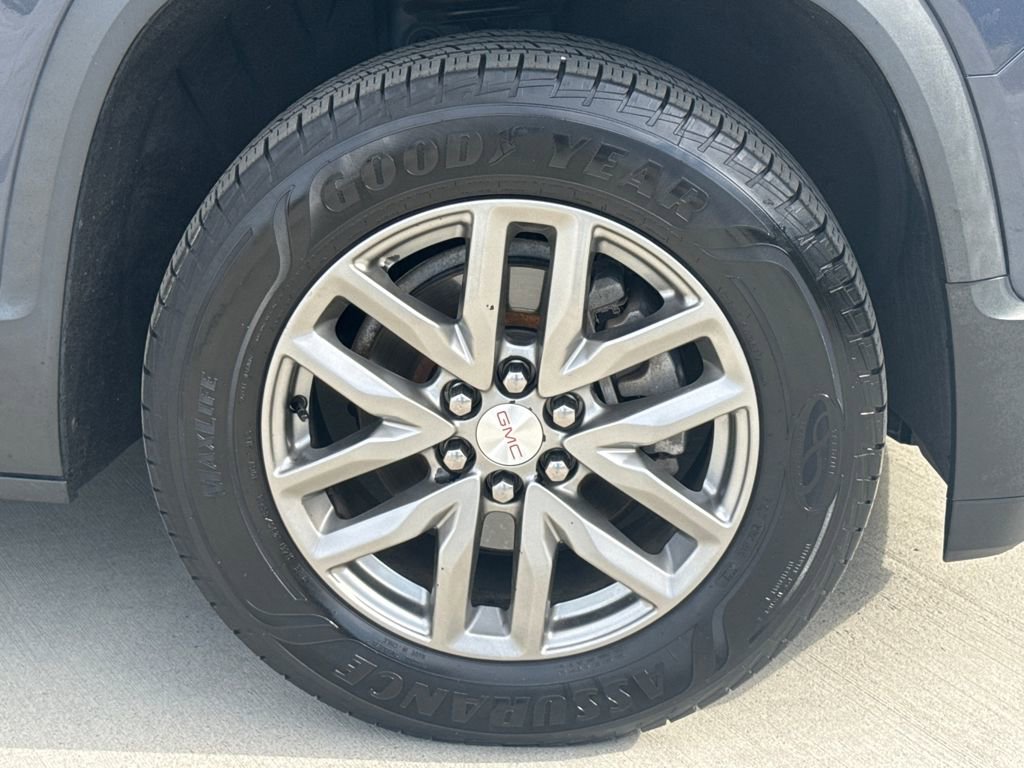 Used 2019 GMC Acadia SLT image 11