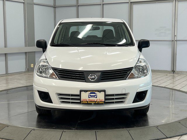 Used 2011 Nissan Versa Sedan image 2