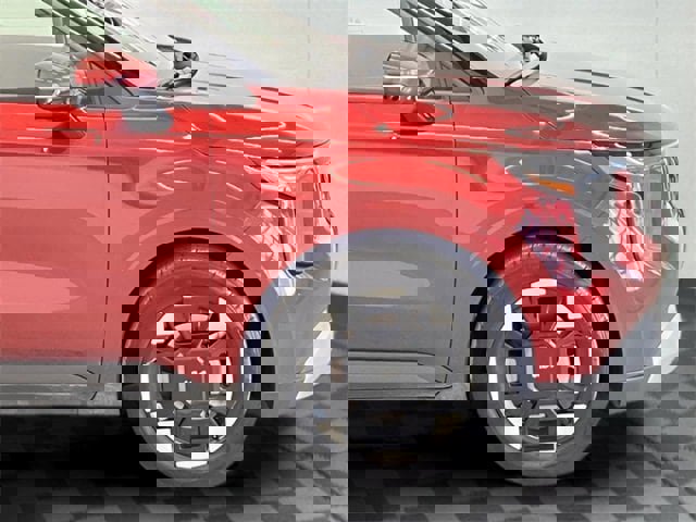 Used 2025 Kia Carnival EX image 36