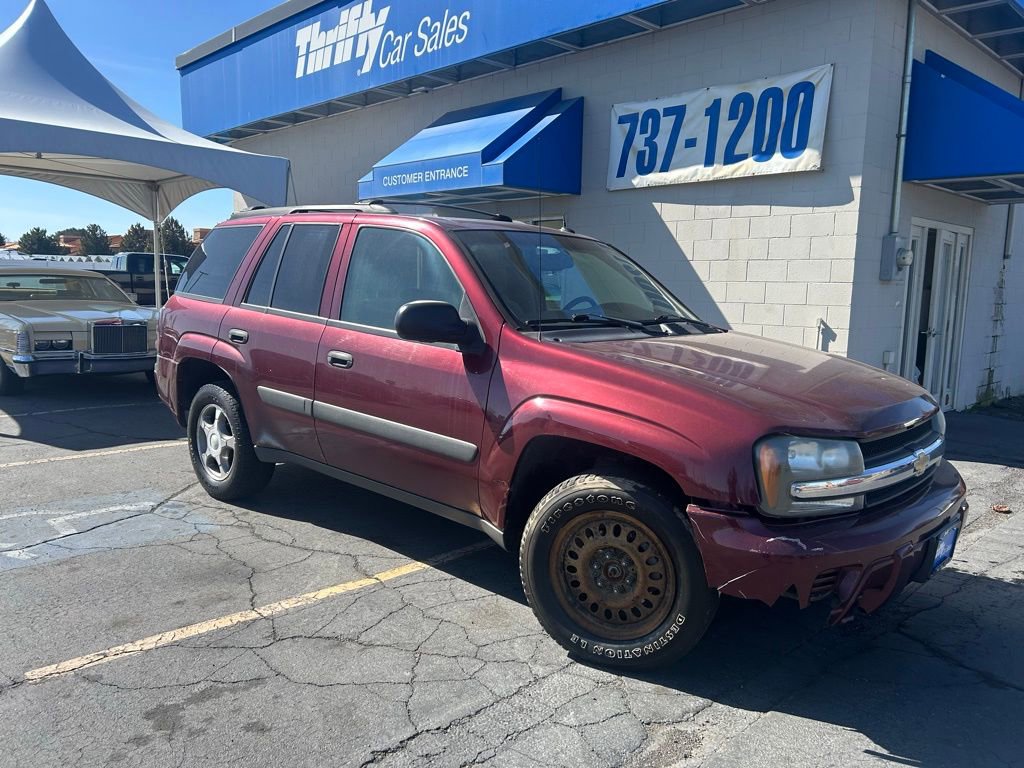 Used 2005 Chevrolet TrailBlazer LS w/ LS Preferred Equipment Group image 1