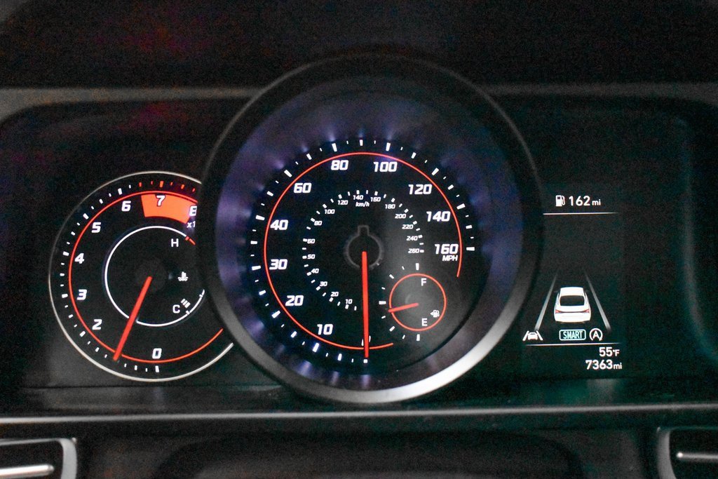 Used 2023 Hyundai Elantra SE w/ Preferred Accessory Package image 13