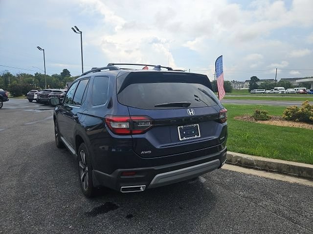 Used 2024 Honda Pilot Elite image 2