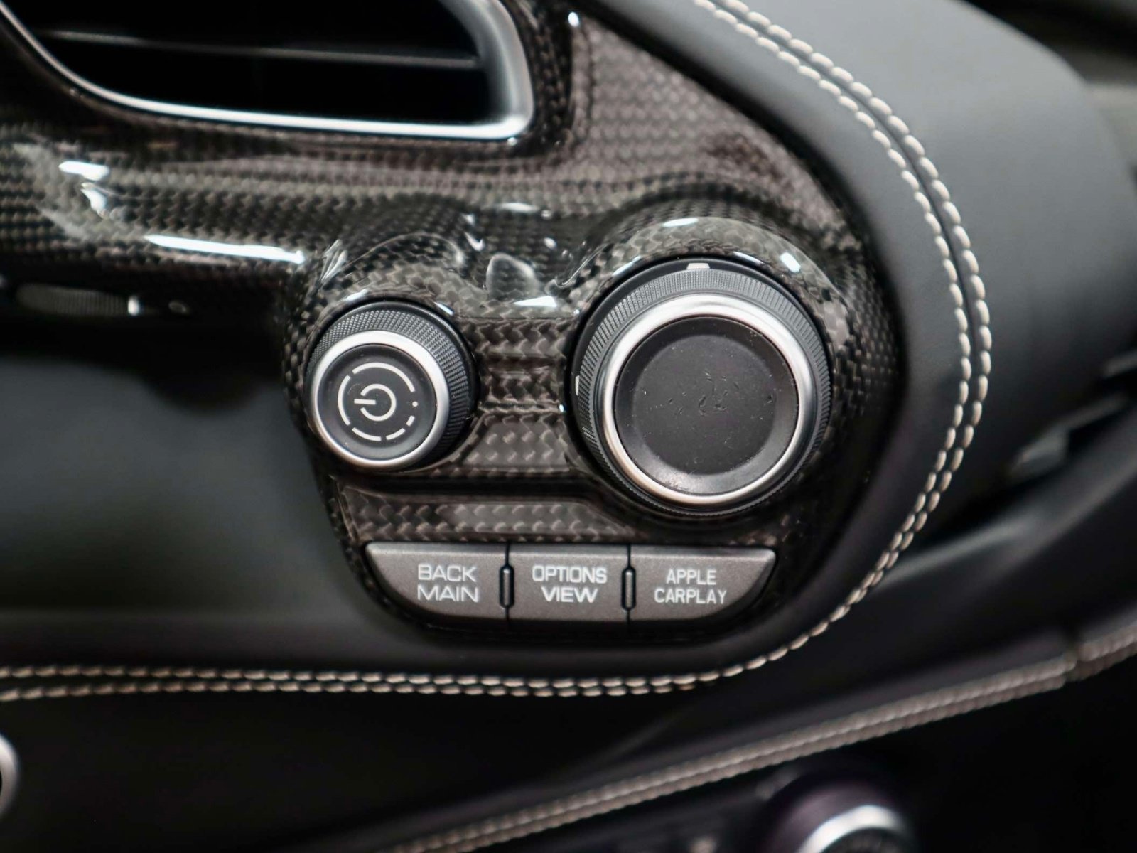 Used 2018 Ferrari 488 Spider RWD image 33