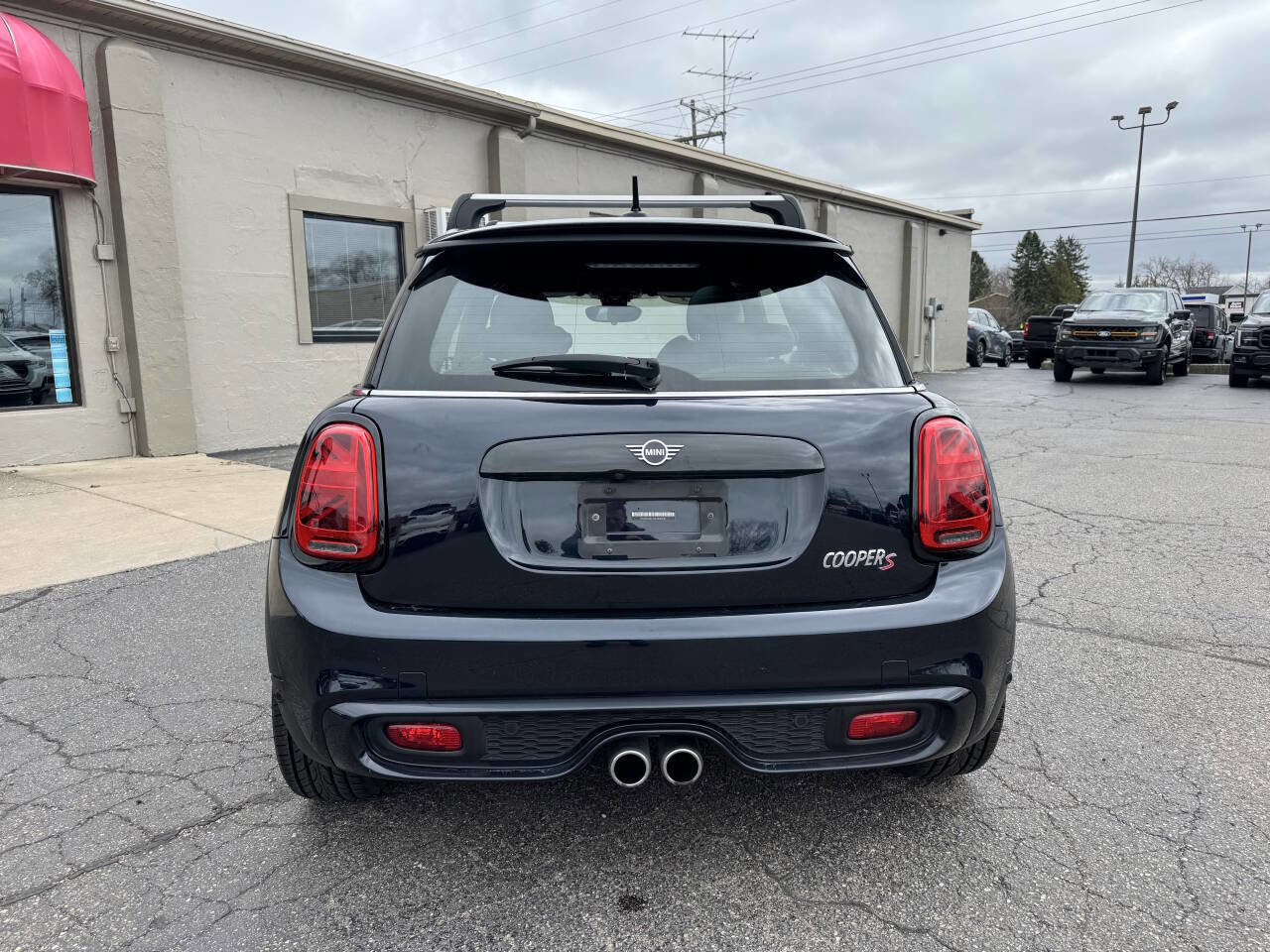 Used 2021 MINI Cooper S image 4