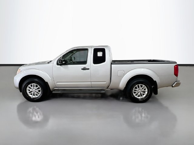 Used 2014 Nissan Frontier SV w/ SV Value Truck Package RWD image 4