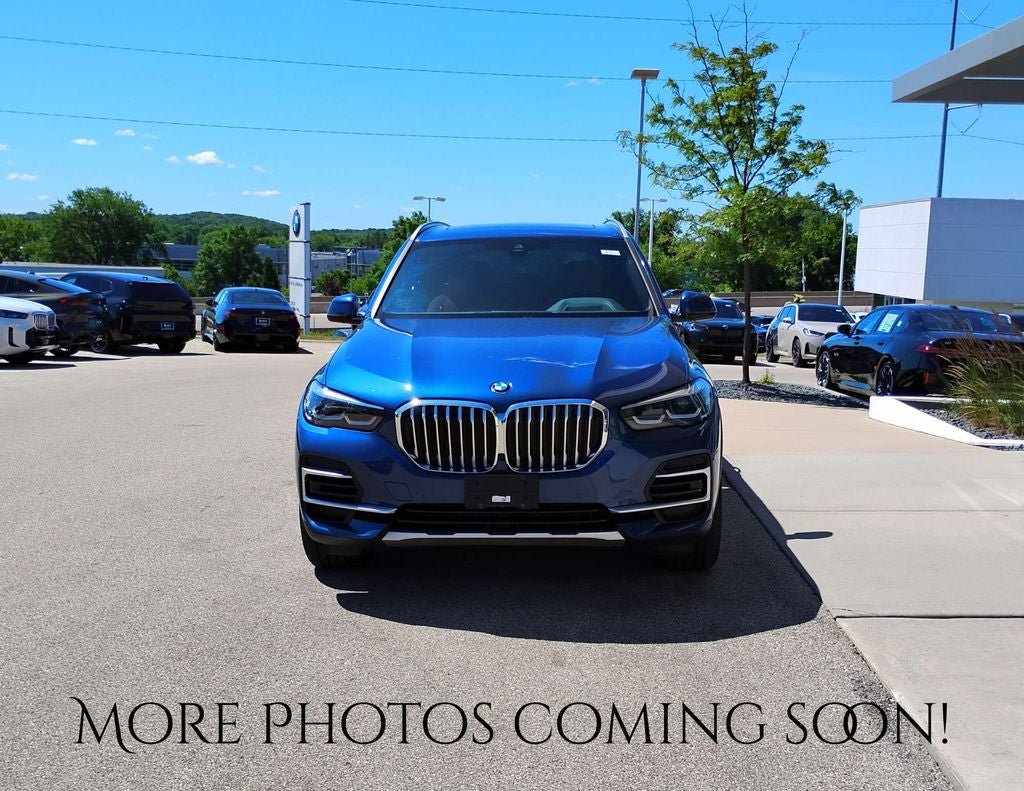 Used 2023 BMW X5 xDrive40i w/ Premium Package AWD/4WD image 2