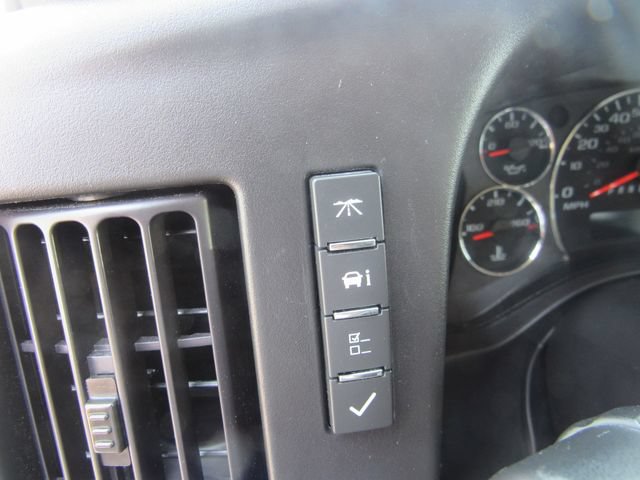 Certified 2023 Chevrolet Express 3500 LT w/ LT Preferred Equipment Group RWD image 11