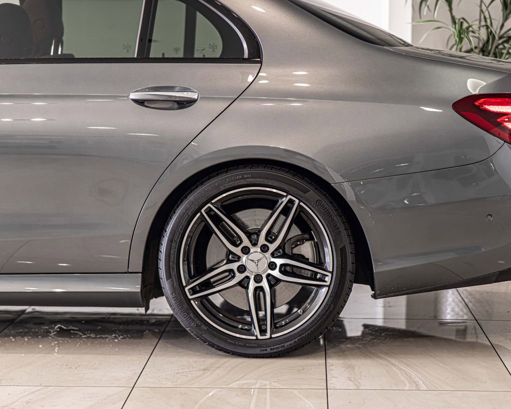 Used 2019 Mercedes-Benz E 53 AMG 4MATIC Sedan image 8
