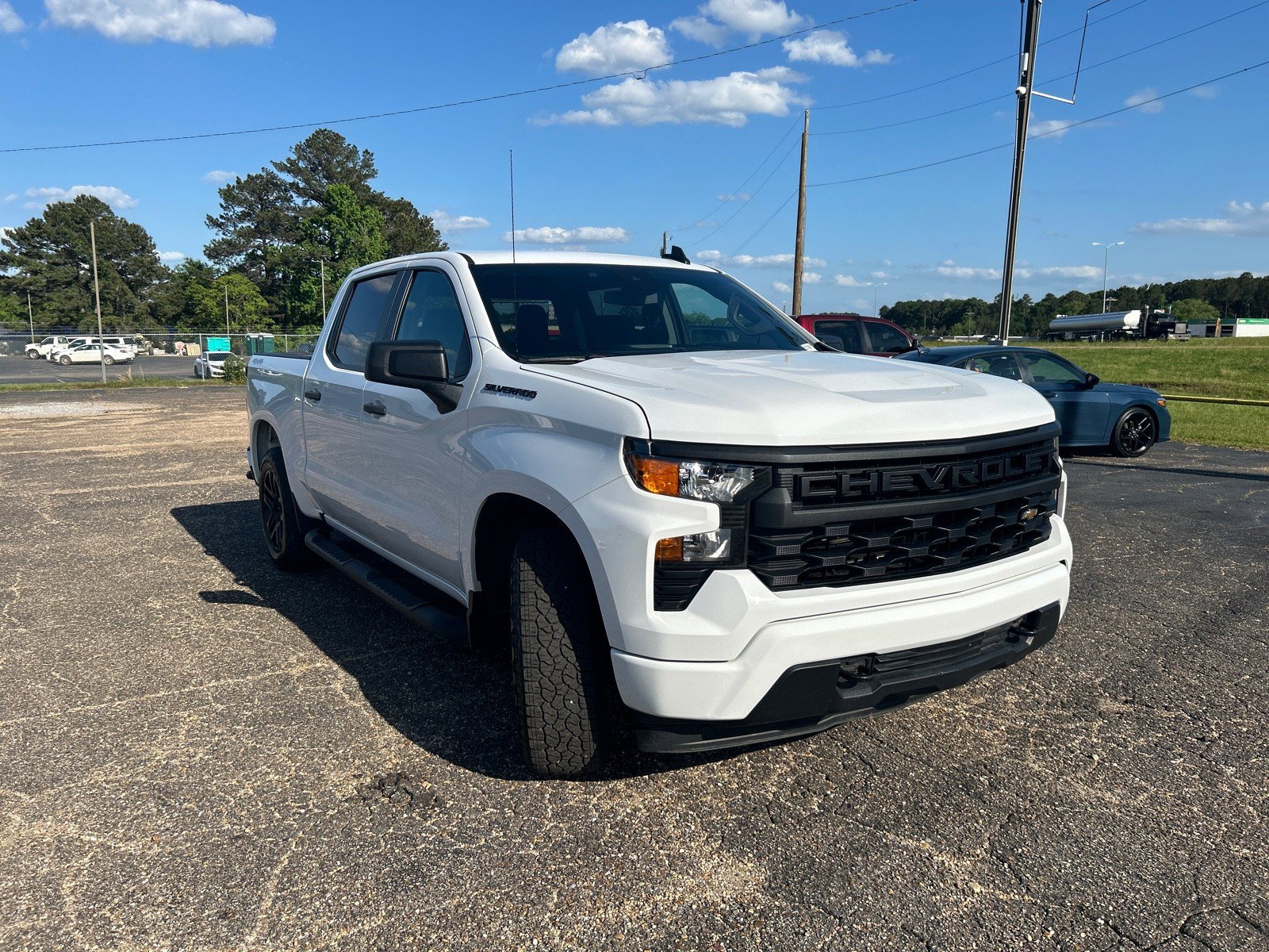 Used 2024 Chevrolet Silverado 1500 Custom w/ Turbomax Blackout Package AWD/4WD image 2