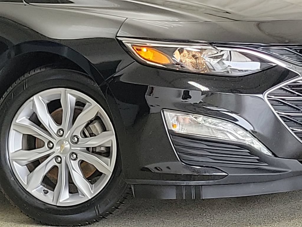 Certified 2024 Chevrolet Malibu LT FWD image 2